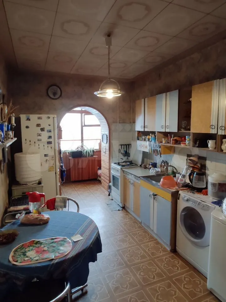 Продается 3-комн. квартира, 72 м²