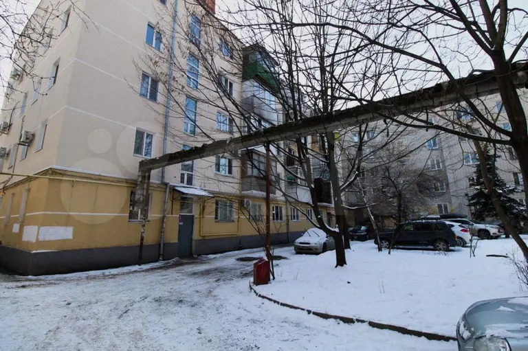 1-комн., 34.1 м², 1/5 этаж, Центральный внутригородской округ, мкр-н Центральный, Одесская ул., 25 — фото 2
