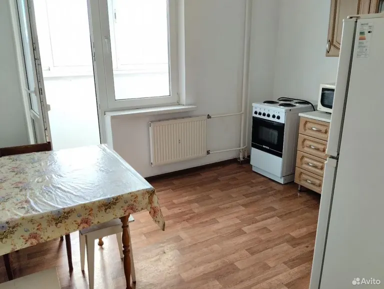 1-комн., 37.4 м², 13/16 этаж, ул. Героя А.А. Аверкиева, 22 — фото 2
