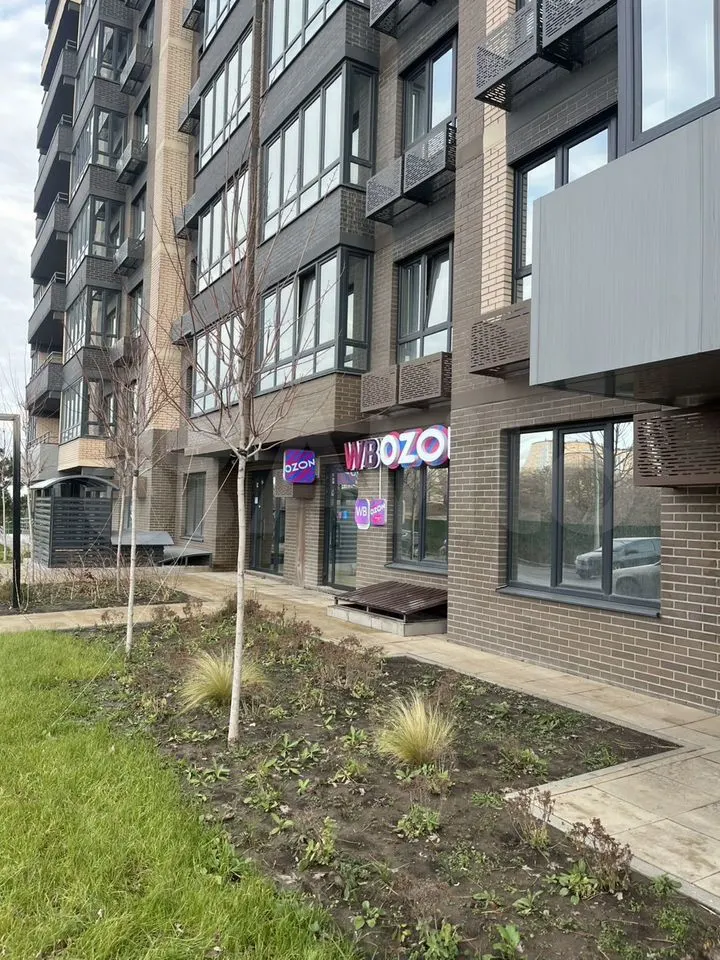 Продается 1-комн. квартира, 40.7 м² — фото 4