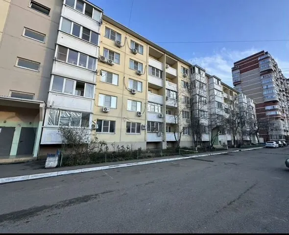 2-комн., 64 м², 3/5 этаж, ЖК «Молодежный» — фото 2