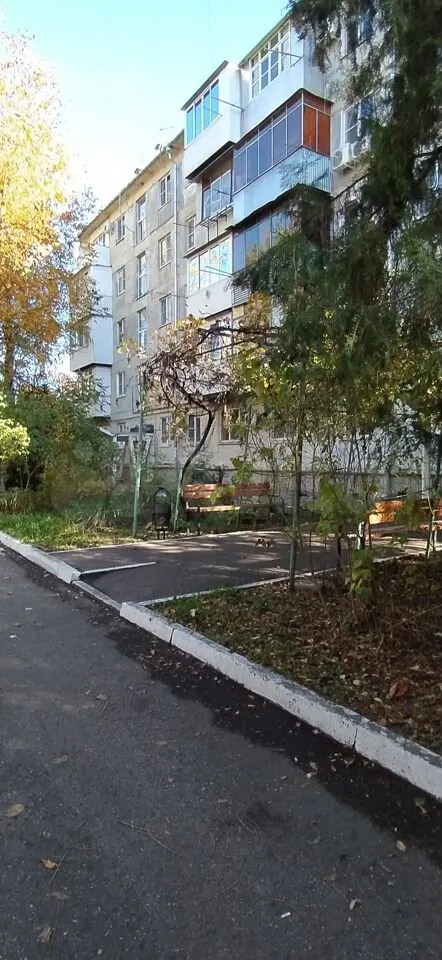 Продается 3-комн. квартира, 60.6 м² — фото 2
