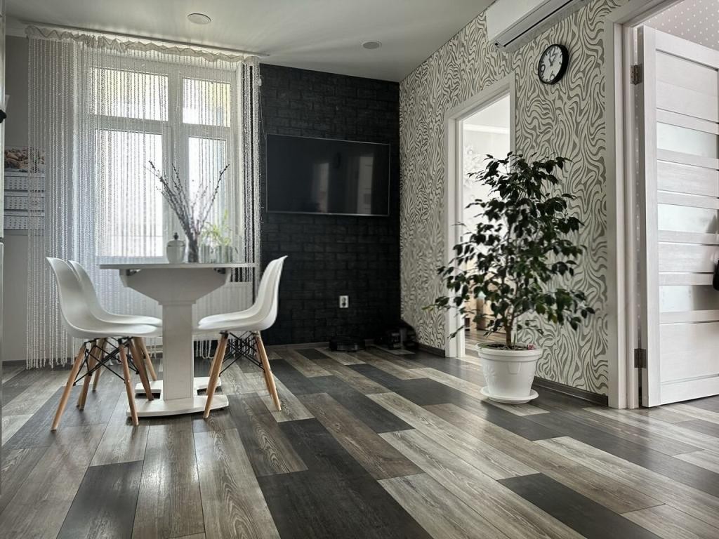 2-комн. квартира, 75 м² в ЖК Губернский — фото 2