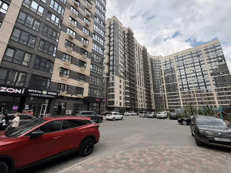 1-комн., 43 м², 9/24 этаж, ЖК «Губернский» — фото 2