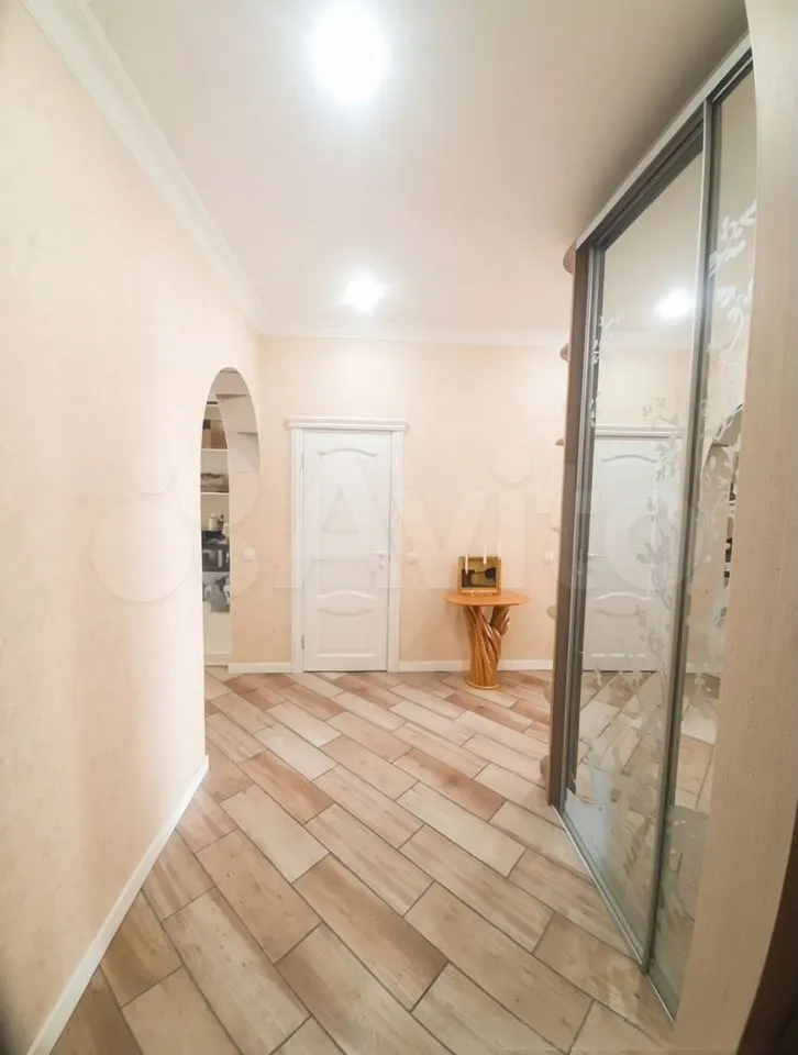 Продается 4-комн. квартира, 100 м² — фото 4