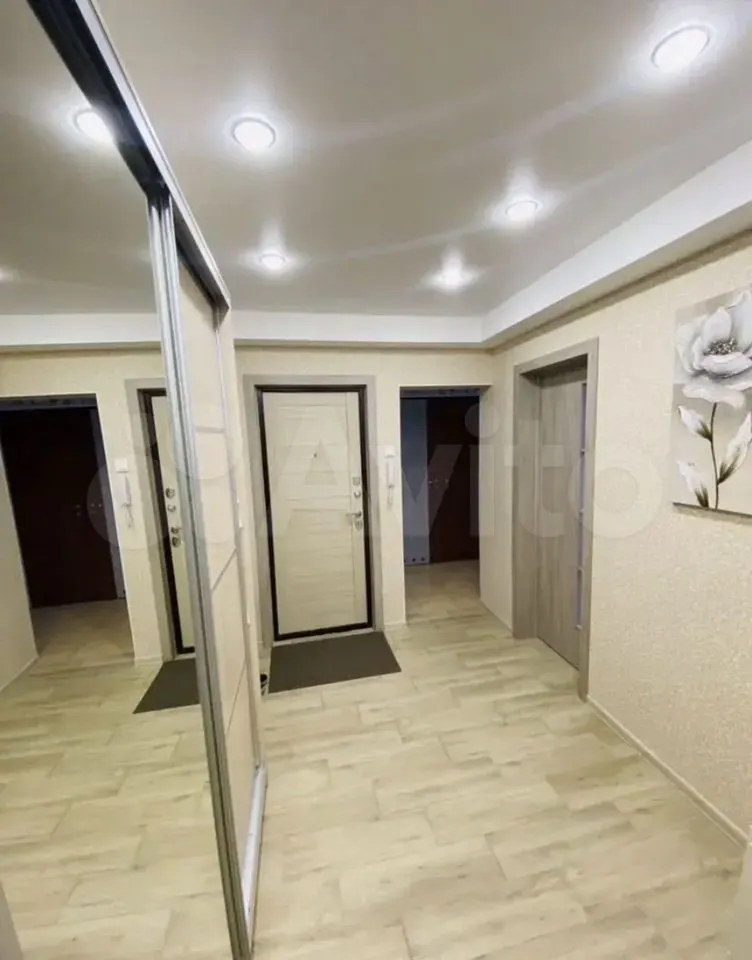 Продается 3-комн. квартира, 64.7 м²