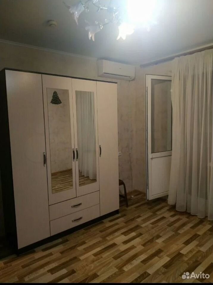 1-комн., 34 м², 5/5 этаж, г Краснодар, хутор Ленина, ул Наримановская, д 40 — фото 2