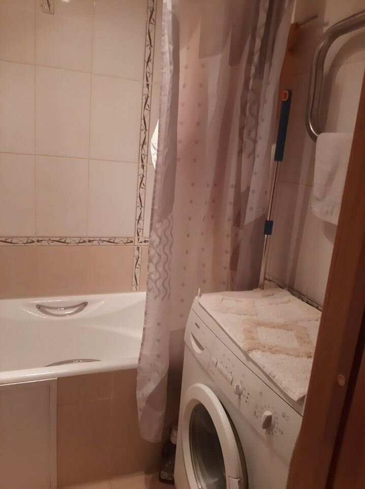 3-комн., 70 м², 10/10 этаж, мкр-н Юбилейный, Рождественская наб., 29 — фото 2