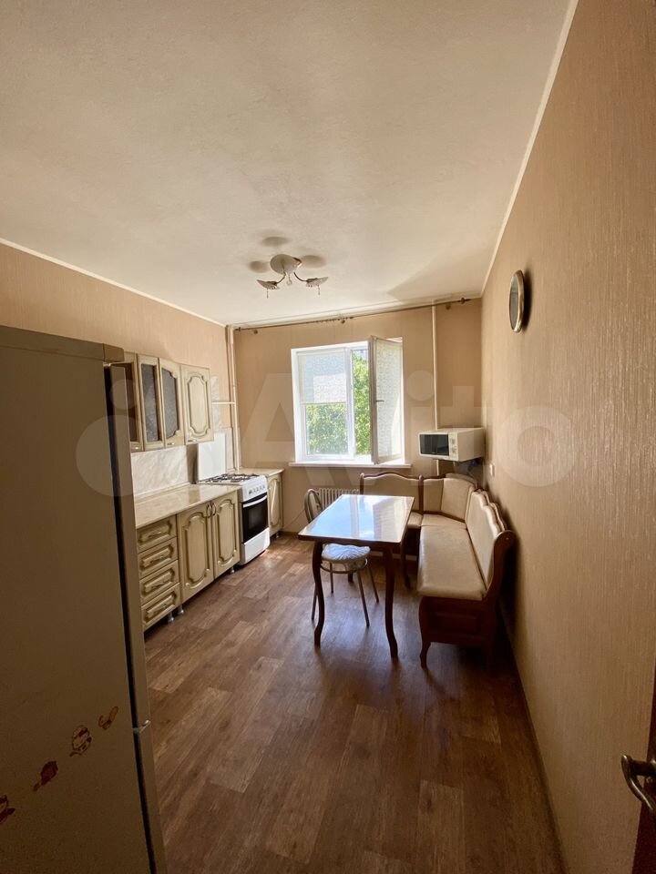 Продается 3-комн. квартира, 71 м²