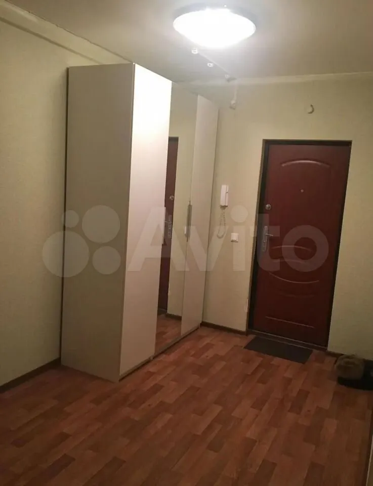 2-комн. квартира, 65 м² — фото 2