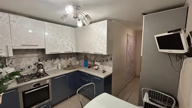 3-комн. квартира, 65 м² — фото 2