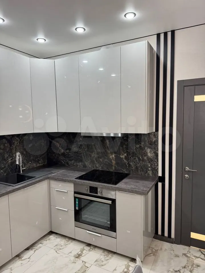 Продается 1-комн. квартира, 42.8 м²