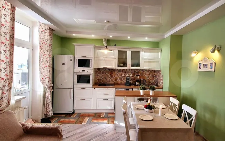 Продается 2-комн. квартира, 69 м²