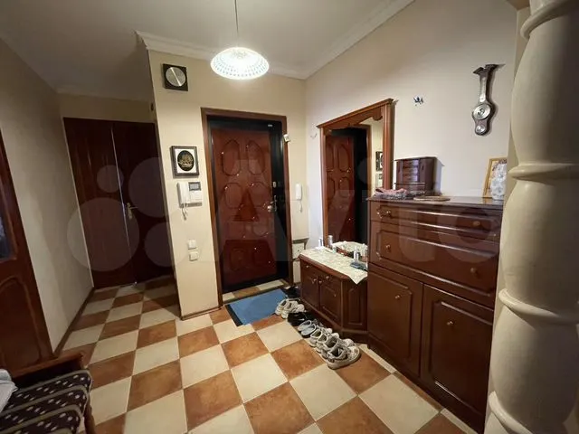 Продается 4-комн. квартира, 98.8 м² — фото 2